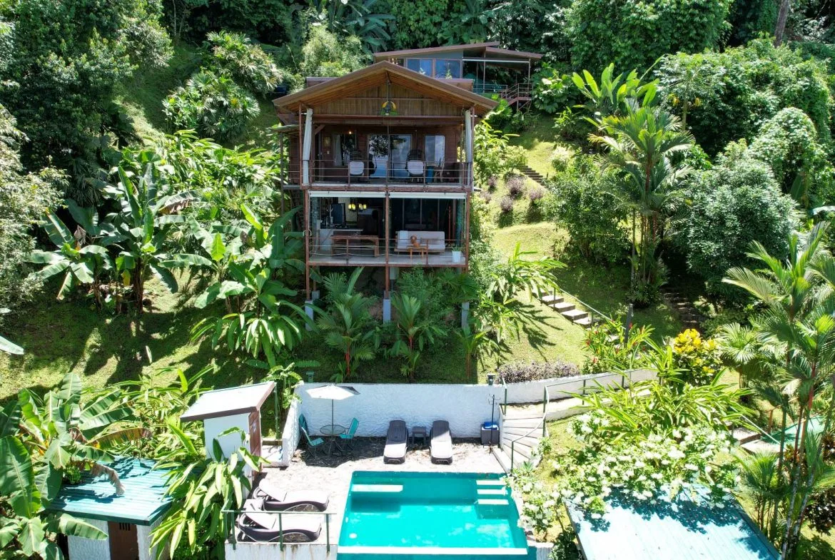 PROPERTY WITH 3  VILLAS IN PERLA THE BALLENA – 1.71 ACRES, photo 4
