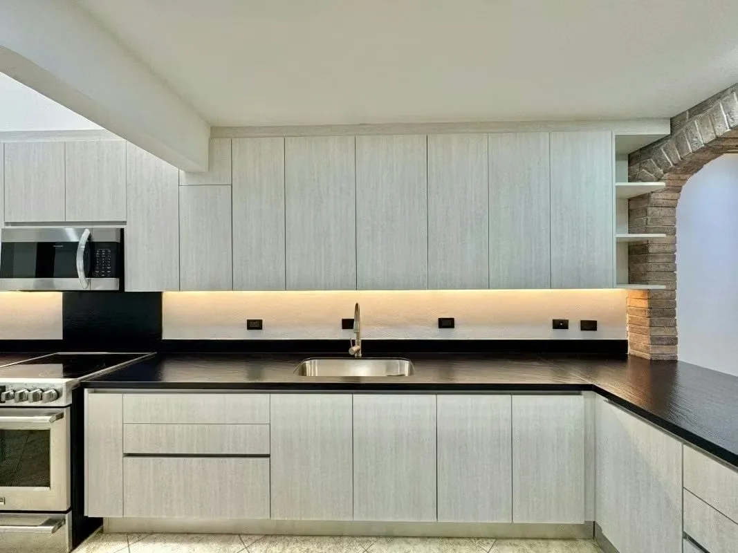 Una casa diferente dentro de Villas de Valencia: amplia, con carácter arquitectónico, jardín privado y ..., photo 5