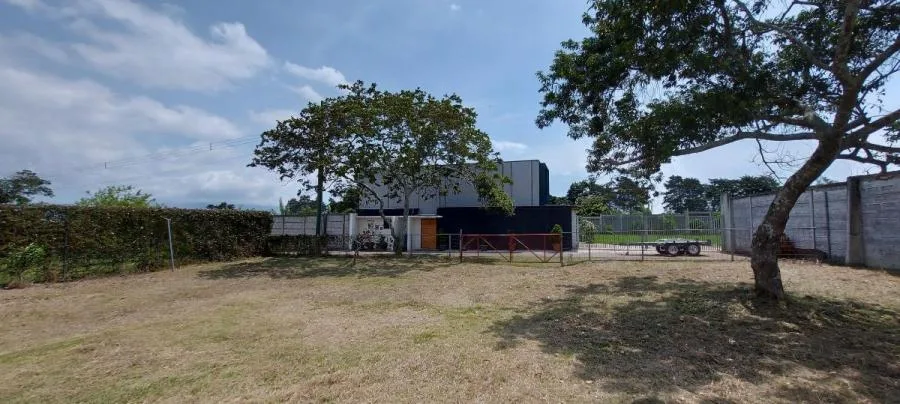 LOTE EN VENTA EN RESIDENCIAL LAS GEMAS, SANTO DOMINGO RAH 233005  - Venta en Santo Domingo, photo 8