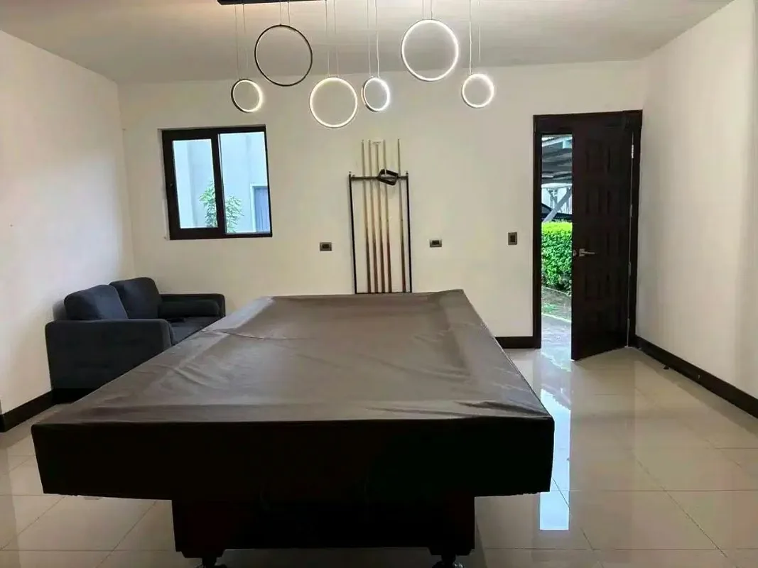 Disfrute de un estilo de vida moderno, seguro y confortable en este amplio apartamento totalmente nuevo, ubicado estratégicamente en una de las zonas de mayor plusvalía y conveniencia ..., photo 2
