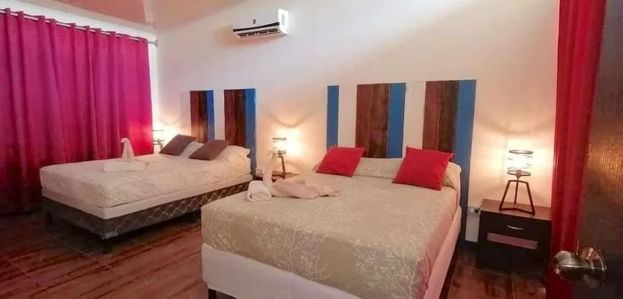 Venta de Propiedad con 3 apartamentos Equipados en lote de 1013 m2 en Tamarindo Guanacaste MGA - Venta en Tamarindo, photo 2
