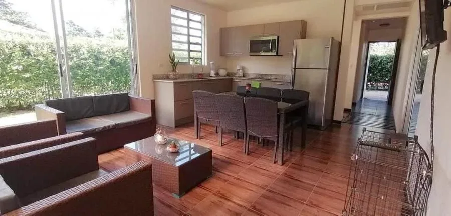 Venta de Propiedad con 3 apartamentos Equipados en lote de 1013 m2 en Tamarindo Guanacaste MGA - Venta en Tamarindo, photo 3
