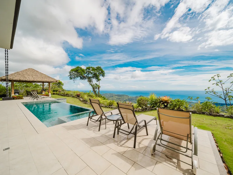 5 Bed Single Family Homes For Sale in Dominical, photo 11