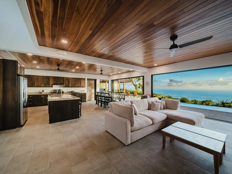 5 Bed Single Family Homes For Sale in Dominical, photo 5