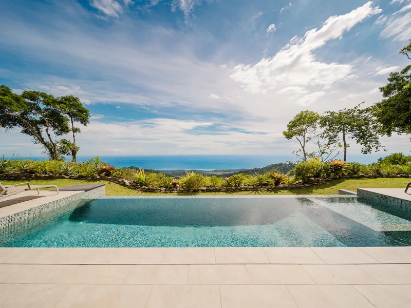 5 Bed Single Family Homes For Sale in Dominical, photo 10