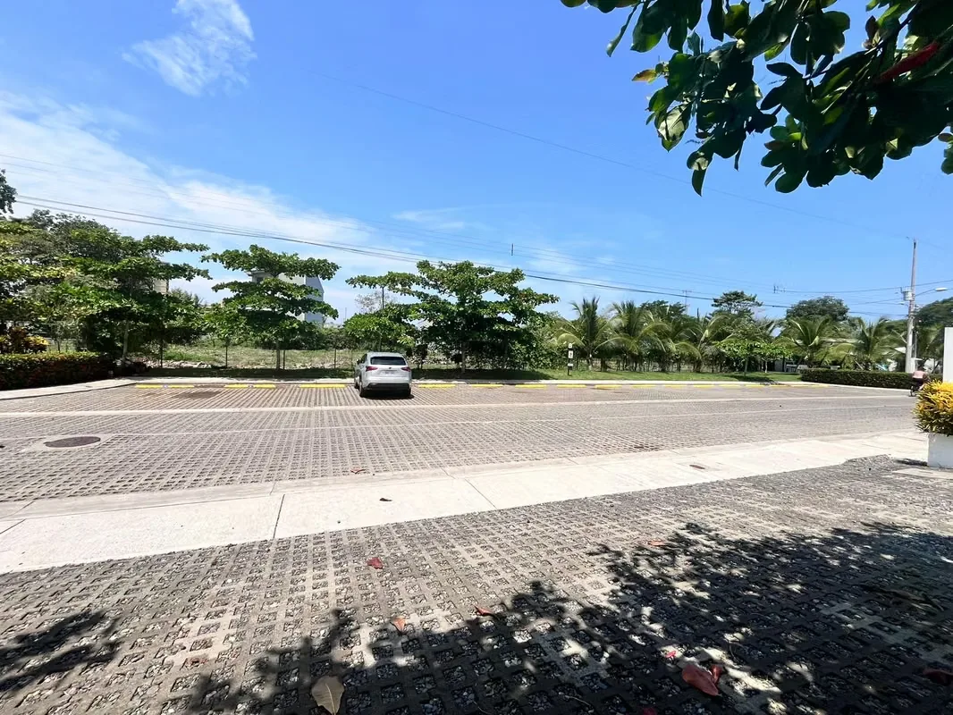 APARTMENT FOR SALE FOR INVESTMENT IN PLAYA JACO, photo 2