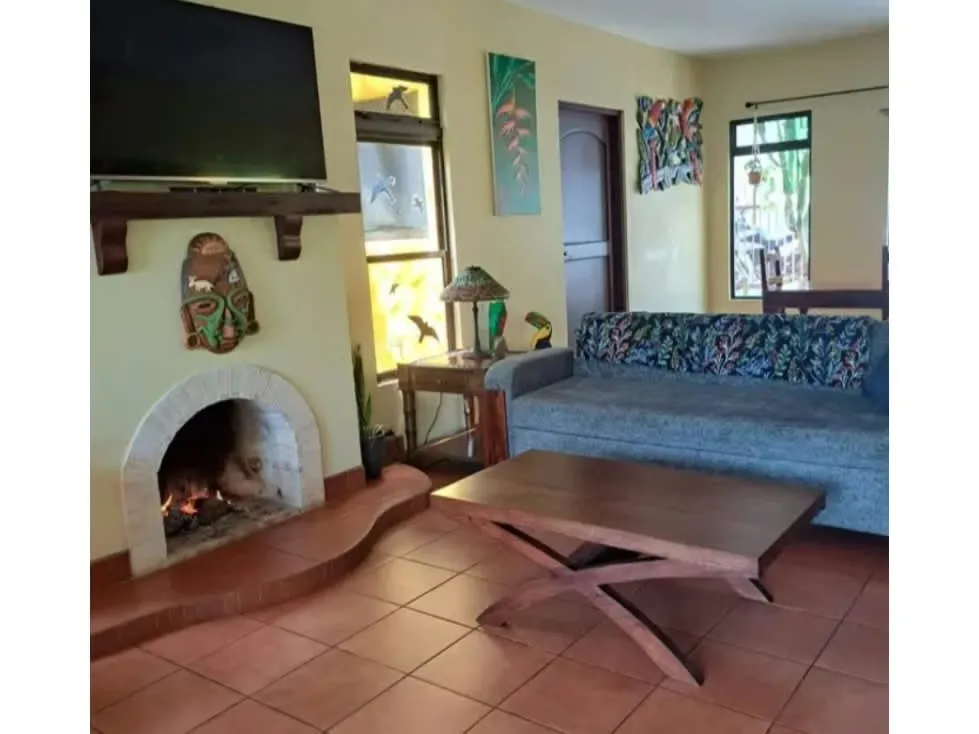 SE VENDE CASA DE 3 HABITACIONES EN LAS MONTAÑAS DE PURISCAL, photo 5