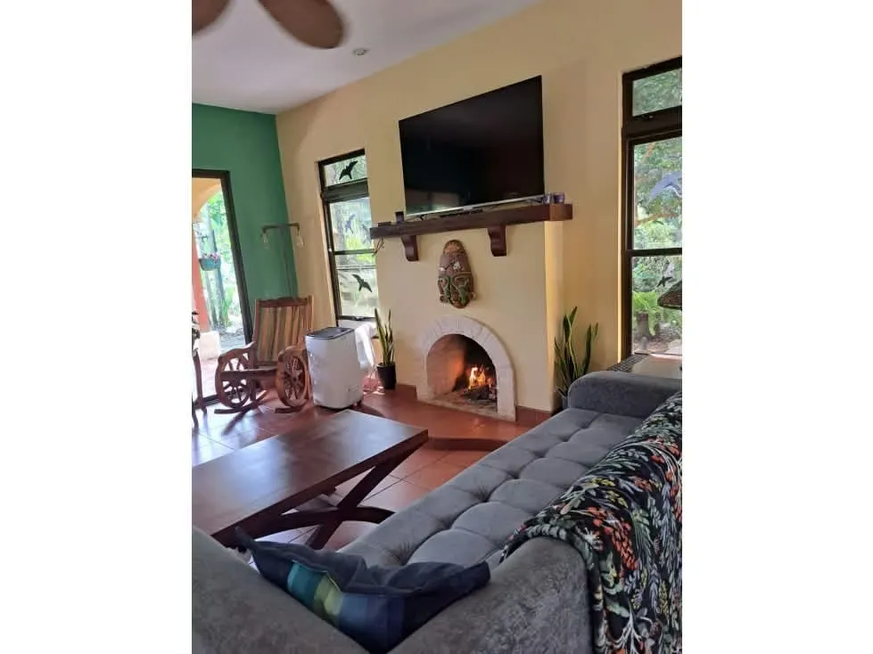 SE VENDE CASA DE 3 HABITACIONES EN LAS MONTAÑAS DE PURISCAL, photo 9