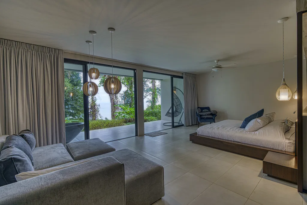 AMAZING HOUSE AND GUEST HOUSE WITH EXTRA BUILDING SITES – 16.14 ACRES, photo 18