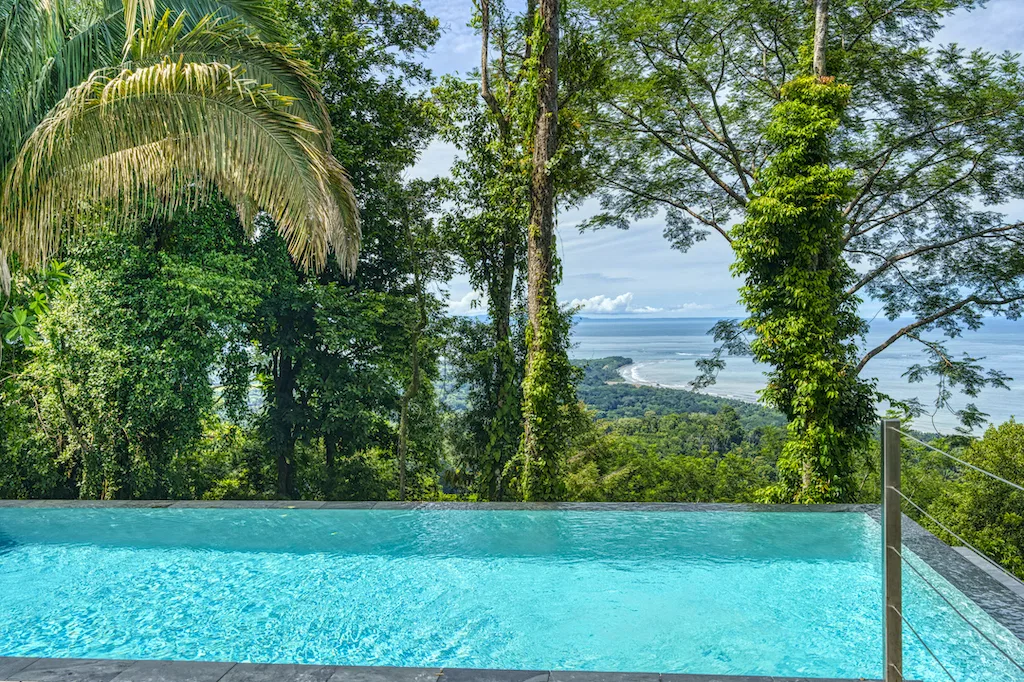 AMAZING HOUSE AND GUEST HOUSE WITH EXTRA BUILDING SITES – 16.14 ACRES, photo 4