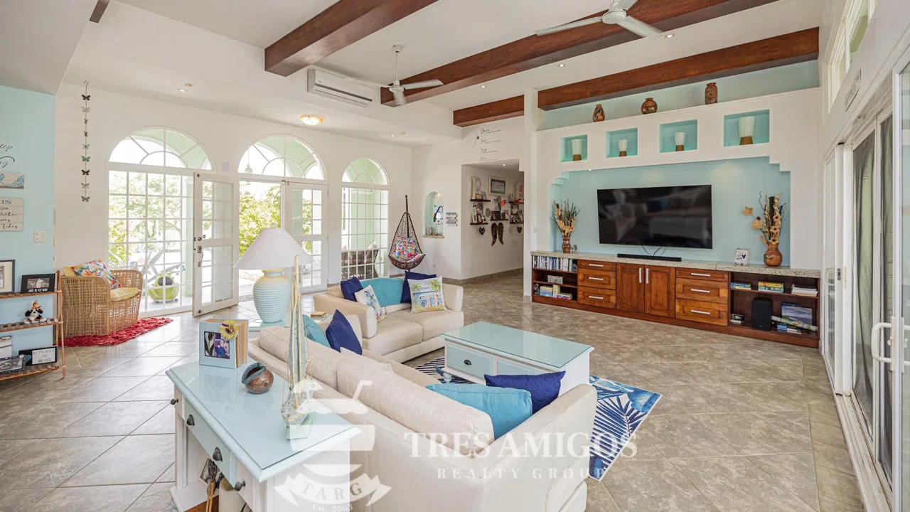 SUNSET VILLA, photo 11