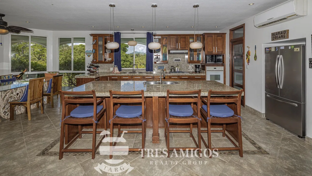 SUNSET VILLA, photo 12