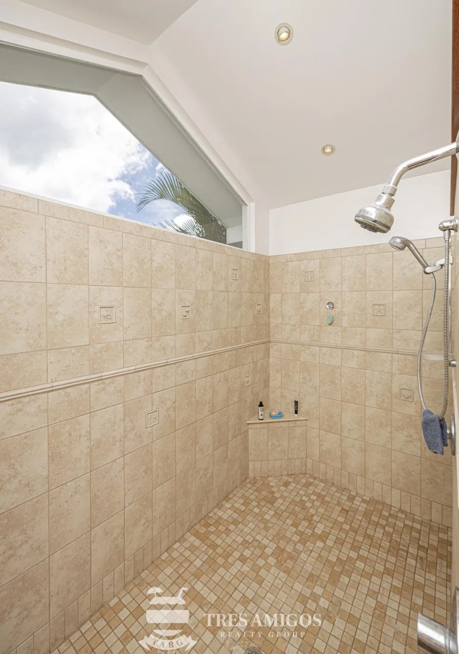 SUNSET VILLA, photo 32