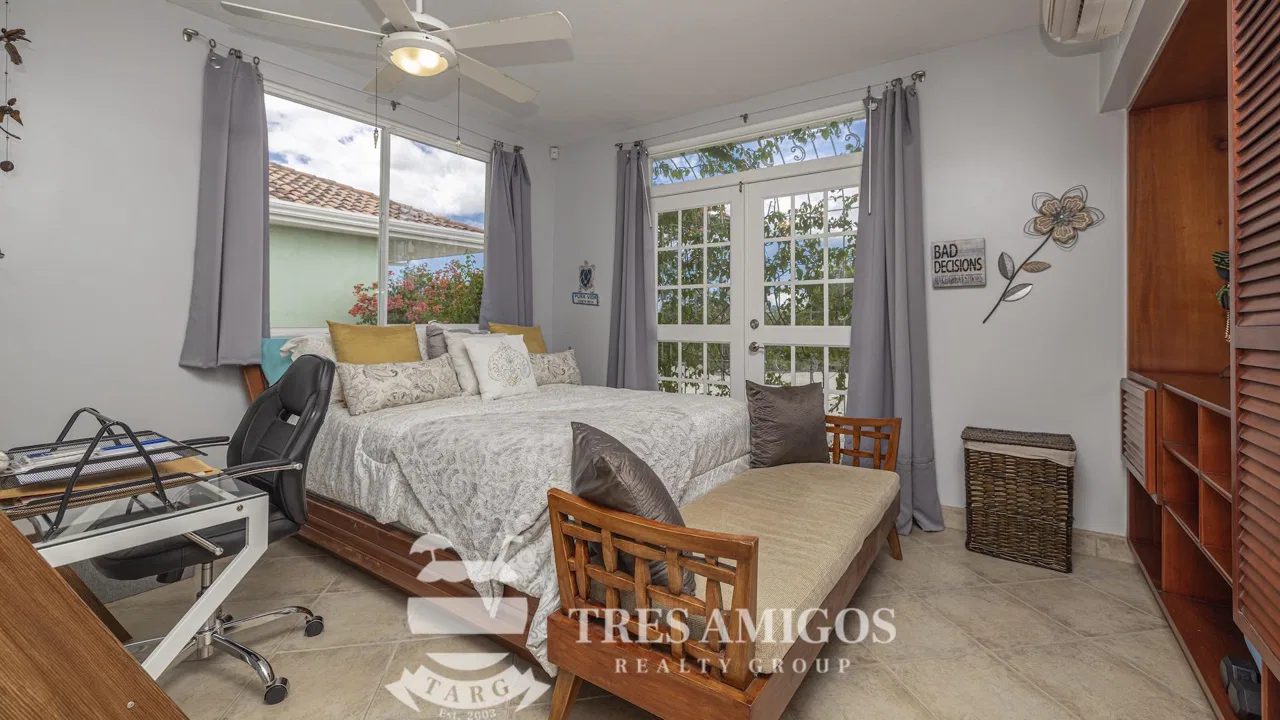 SUNSET VILLA, photo 35