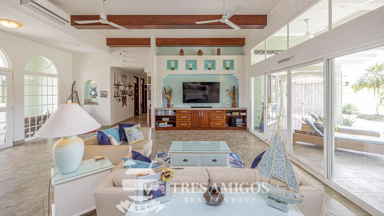 SUNSET VILLA, photo 10