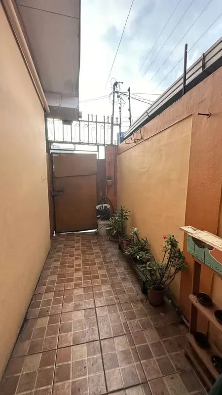 House with Mixed Land Use, Ideal for Various Activities in the Center of Zapote, photo 2