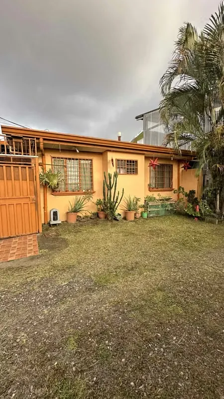 House with Mixed Land Use, Ideal for Various Activities in the Center of Zapote, photo 9