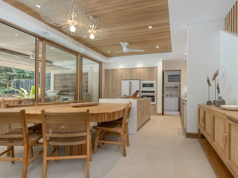 5 Bed Single Family Homes For Sale in Playa Grande, photo 8