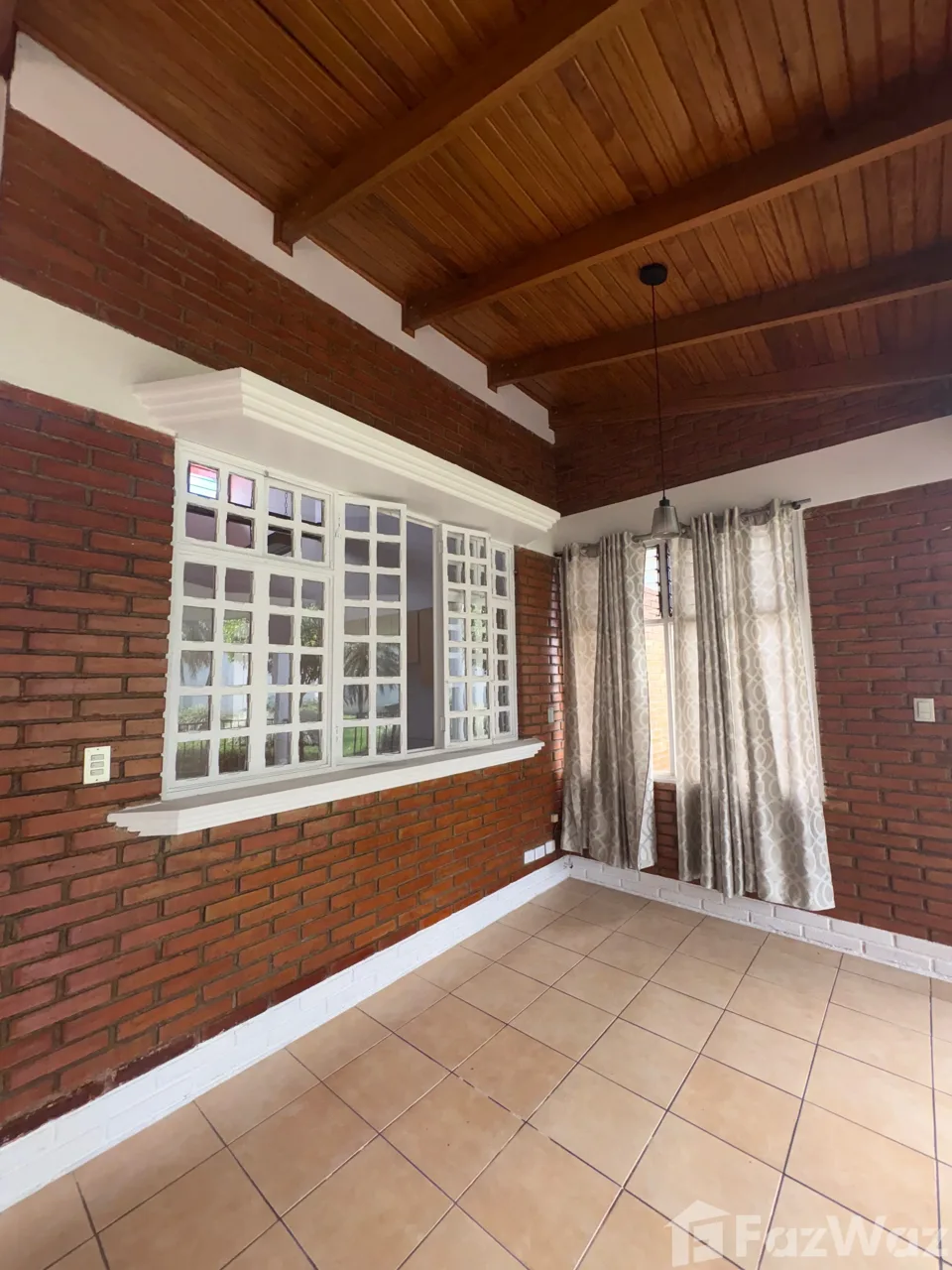 5 Bedroom House for Sale in Escazu, San Jose for $450,000, photo 2