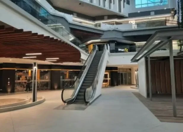 Cronos Plaza es un proyecto comercial desarrollado en una de las zonas de mayor crecimiento inmobiliario en Pinares de Curridabat. Se encuentra a tan solo 20 minutos del centro de San ..., photo 5