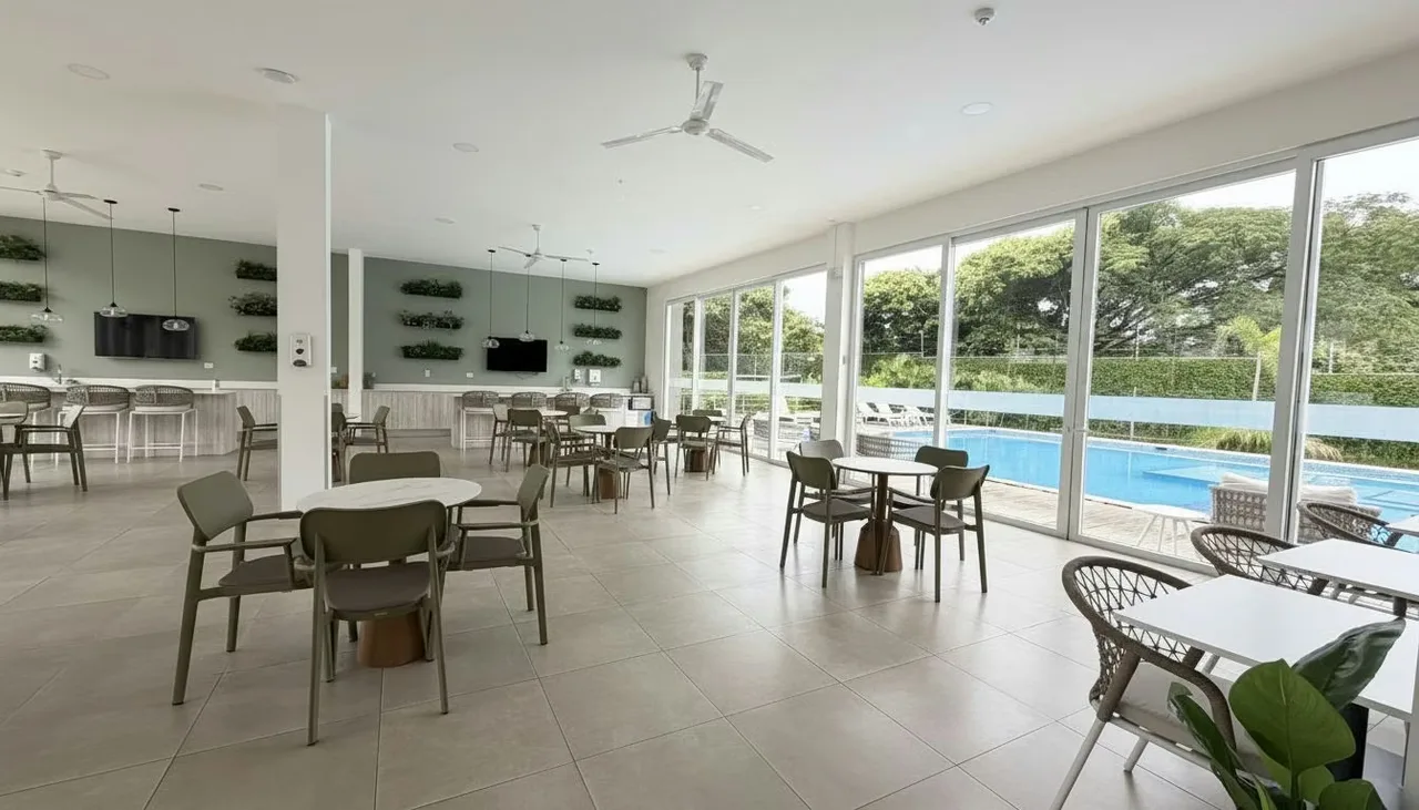 Casa en venta en Condominio Nasara, Piedades de Santa Ana | 3 habitaciones, patio y 3 parqueos, photo 2