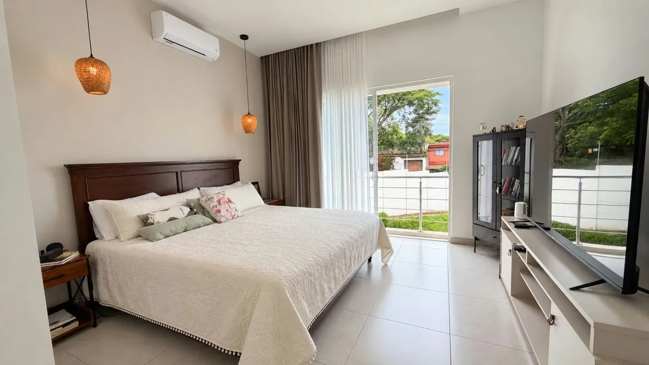 Casa en venta en Condominio Nasara, Piedades de Santa Ana | 3 habitaciones, patio y 3 parqueos, photo 5