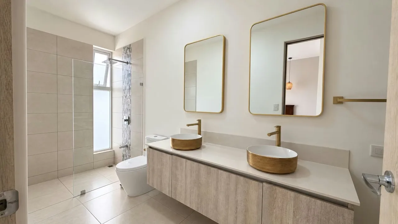 Casa en venta en Condominio Nasara, Piedades de Santa Ana | 3 habitaciones, patio y 3 parqueos, photo 6
