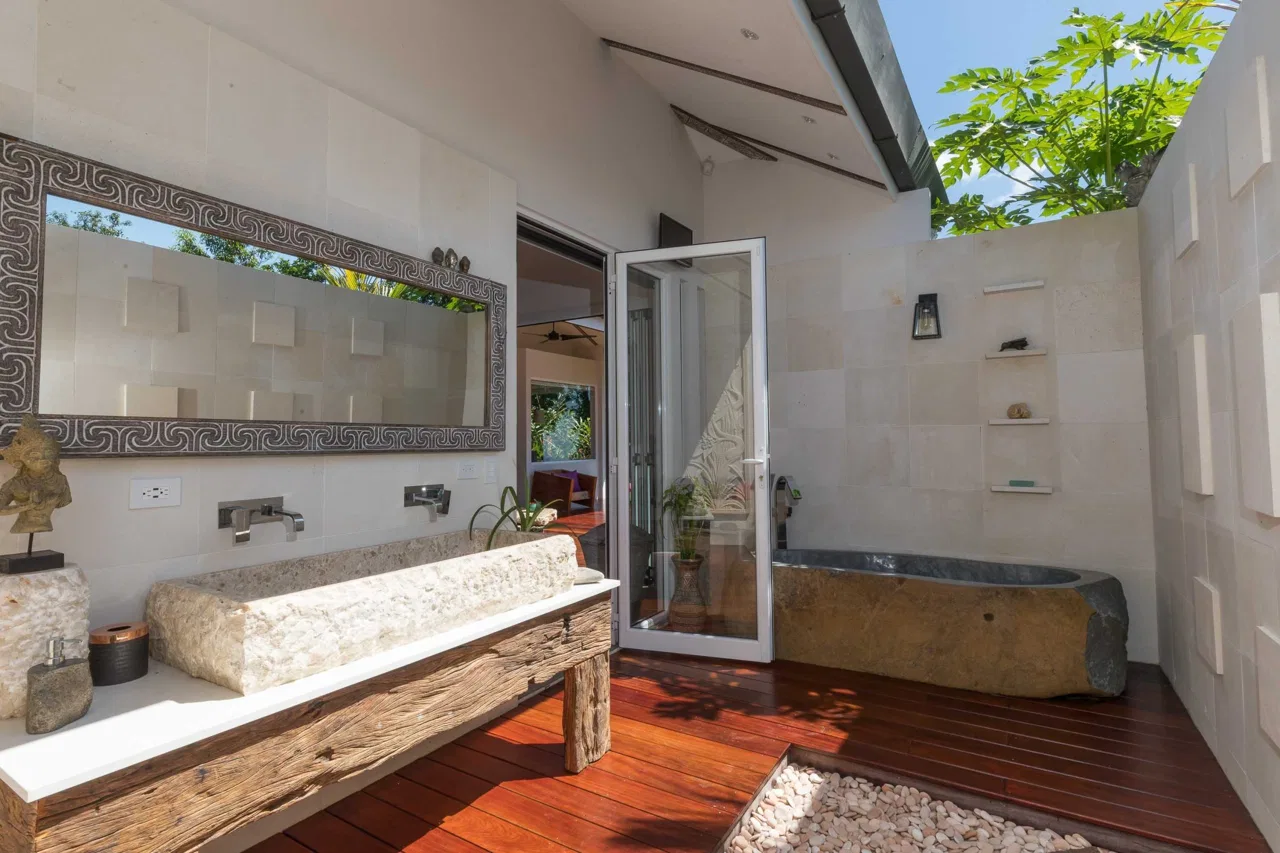 CASA CAPUNG PROPERTY WITH TWO BEDROOM AND MOUNTAIN VIEWS, IN ESCALERAS – 0.28 ACRES, photo 19
