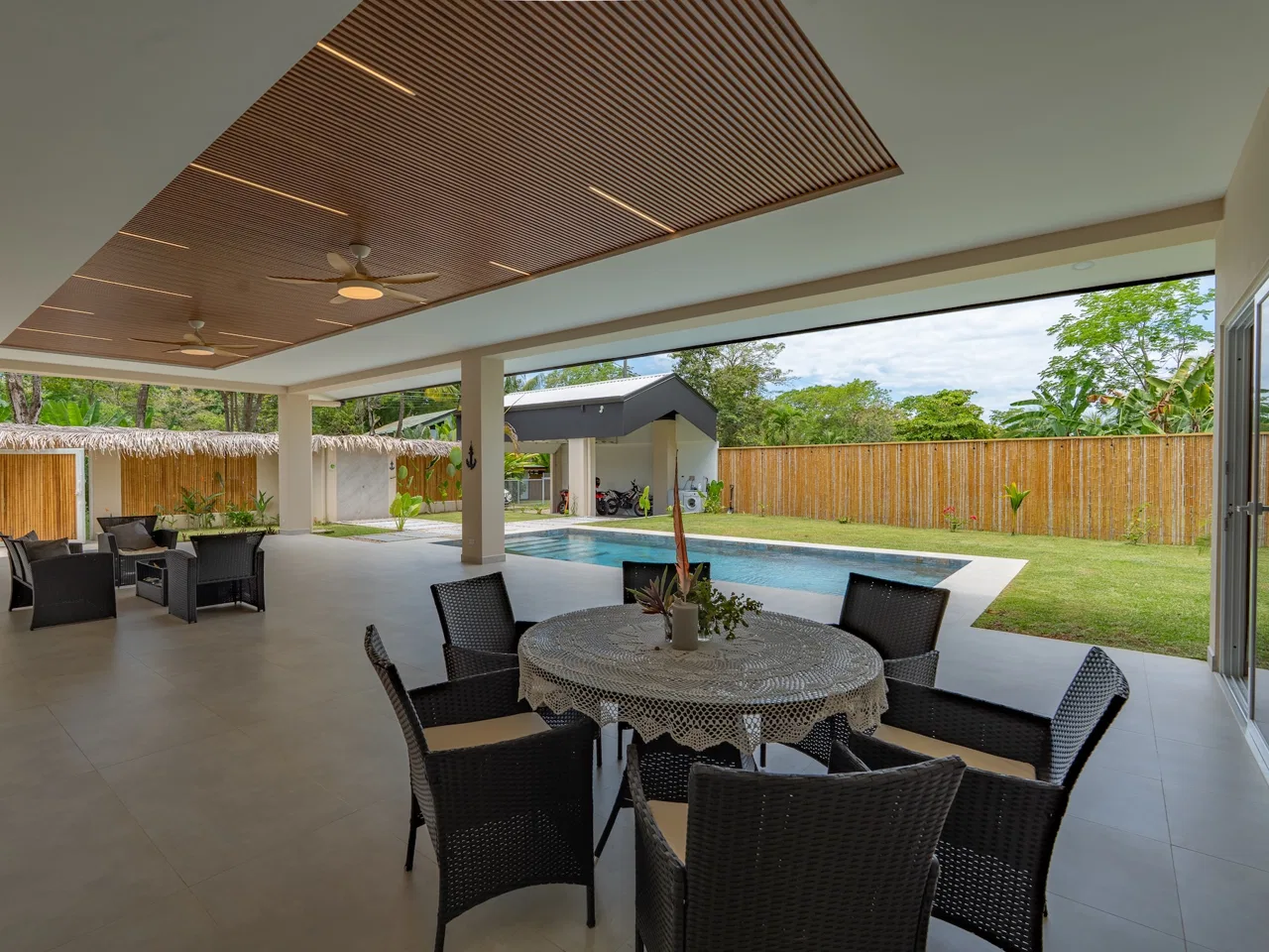 LUXURY PROPERTY WITH THREE BEDROOMS NEAR TO THE TOWN, IN BAHIA BALLENA – 0.15 ACRES, photo 15