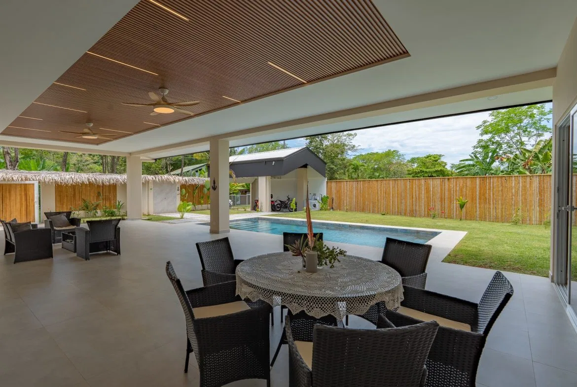 LUXURY PROPERTY WITH THREE BEDROOMS NEAR TO THE TOWN, IN BAHIA BALLENA – 0.15 ACRES, photo 16