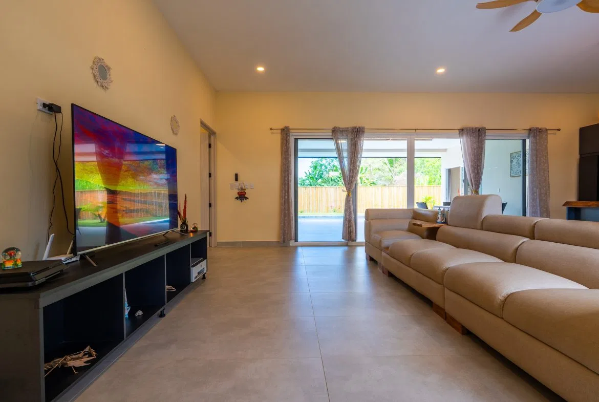 LUXURY PROPERTY WITH THREE BEDROOMS NEAR TO THE TOWN, IN BAHIA BALLENA – 0.15 ACRES, photo 22