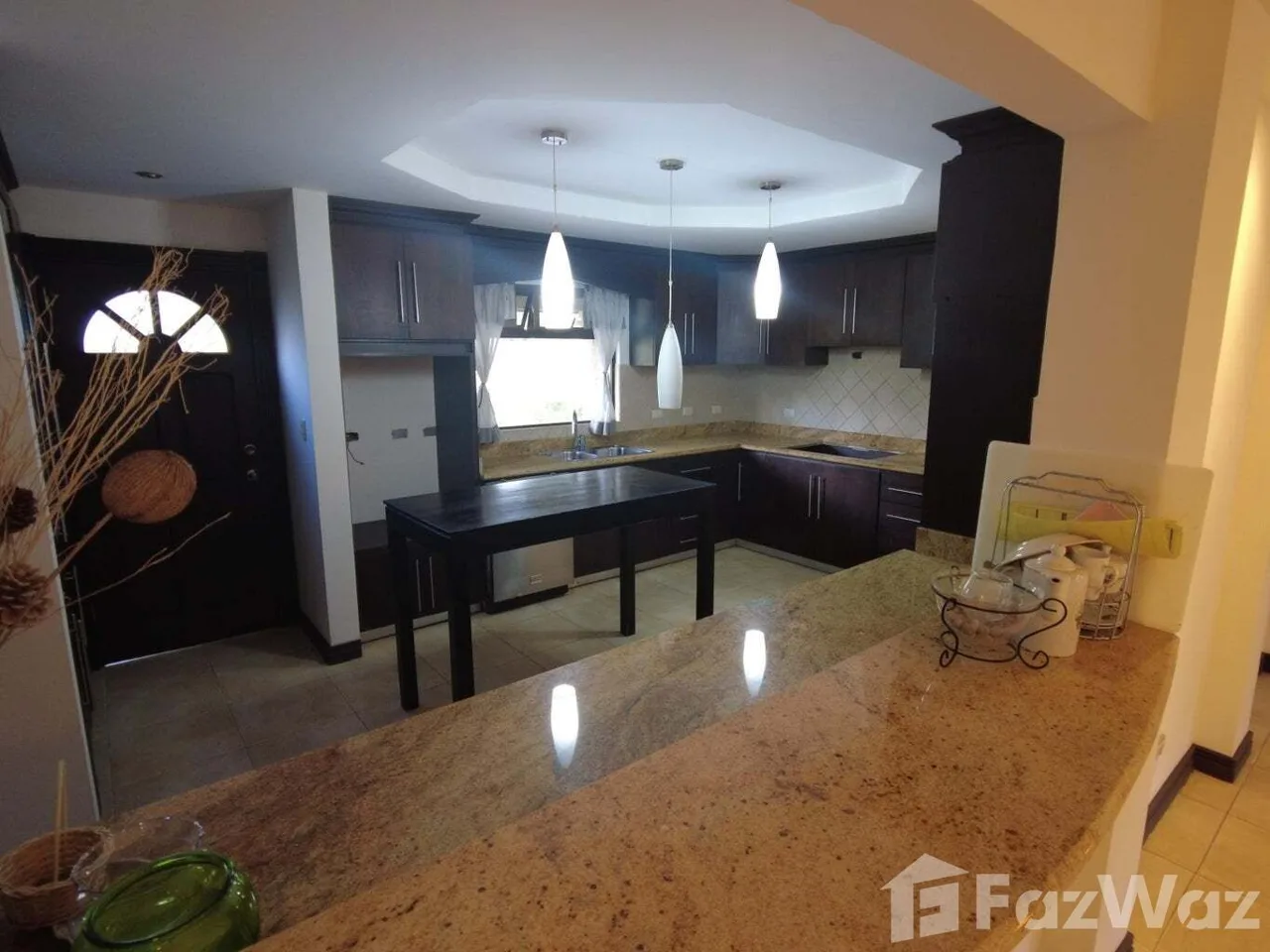4 Bedroom House for Sale at Goicochea for $460,000, photo 9