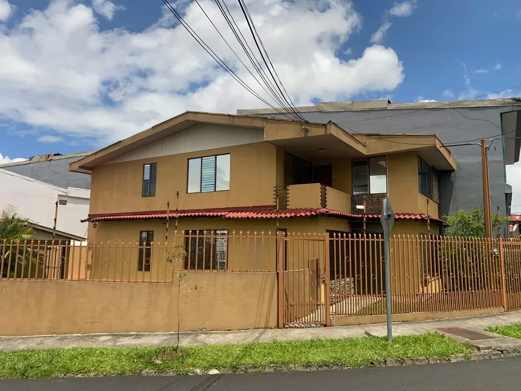 House for Sale in Los Yoses Sur, Zapote 6053, photo 2