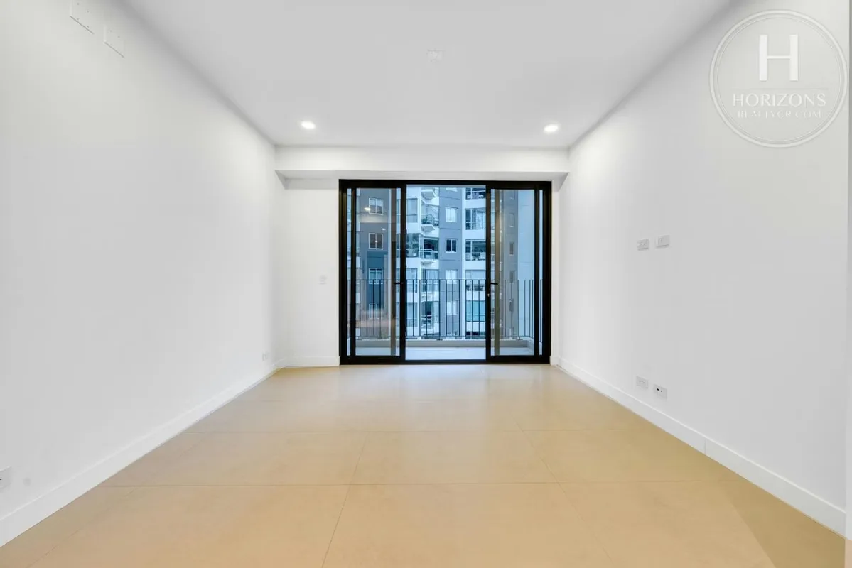 Apartamento para estrenar – Sexto piso – 75 m² de construcción – 2 habitaciones – 2 baños – Walk-in closet – Balcón con vista al Parque ..., photo 2