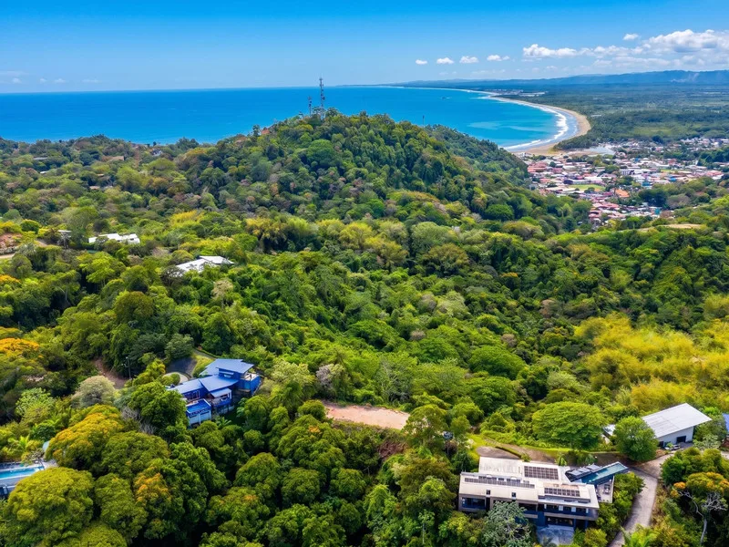 Land For Sale in Manuel Antonio