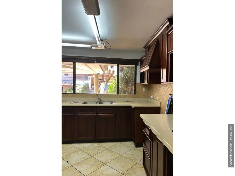 ALQUILER DE CASA EN CONDOMINIO DEL VISTA, SAN RAFAEL DE ESCAZÚ*