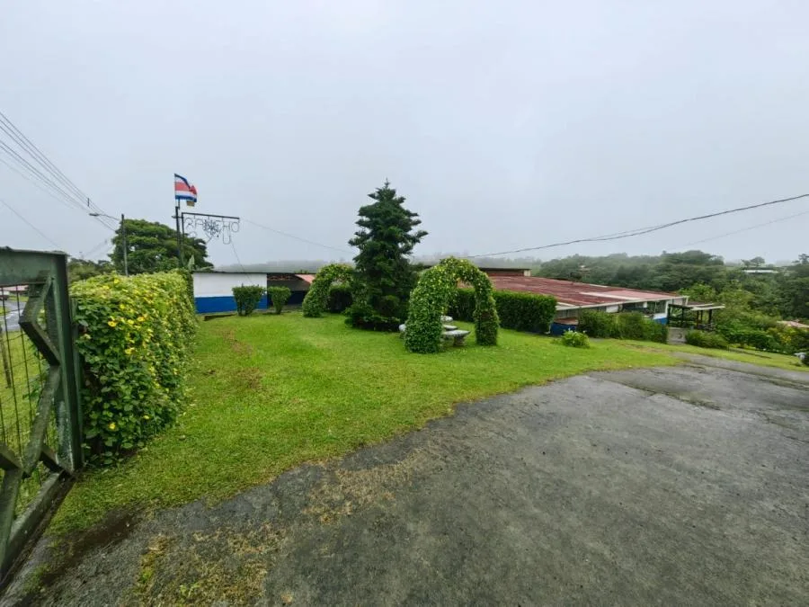 Lote de 15.485 m2 divido en tres fincas ubicado en San Jeronimo, Moravia RAH 231165 - Venta en Moravia