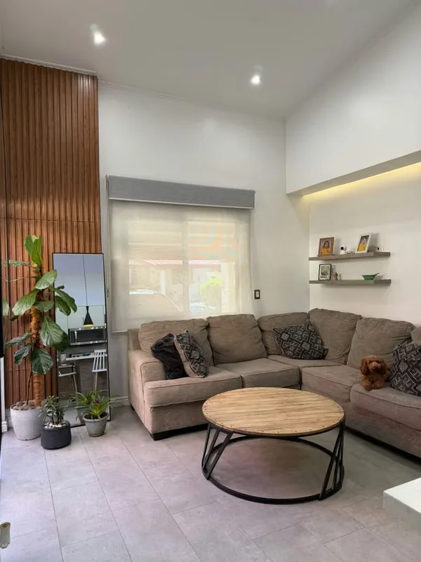 For sale: 1-story house in the Vila del Sendero condominium, Santa Lucía, Barva. Recently fully renovated; includes a pa, photo 4