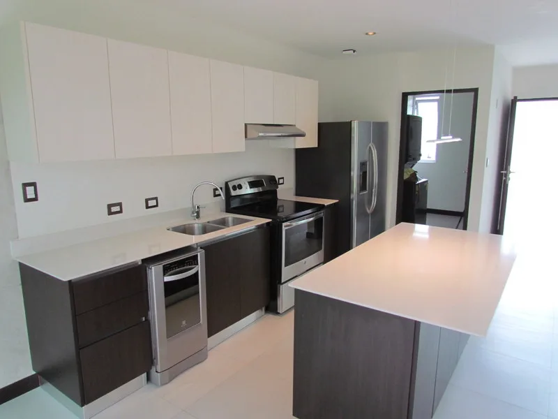 2 Bed Single Family Homes To Rent in Santa Ana