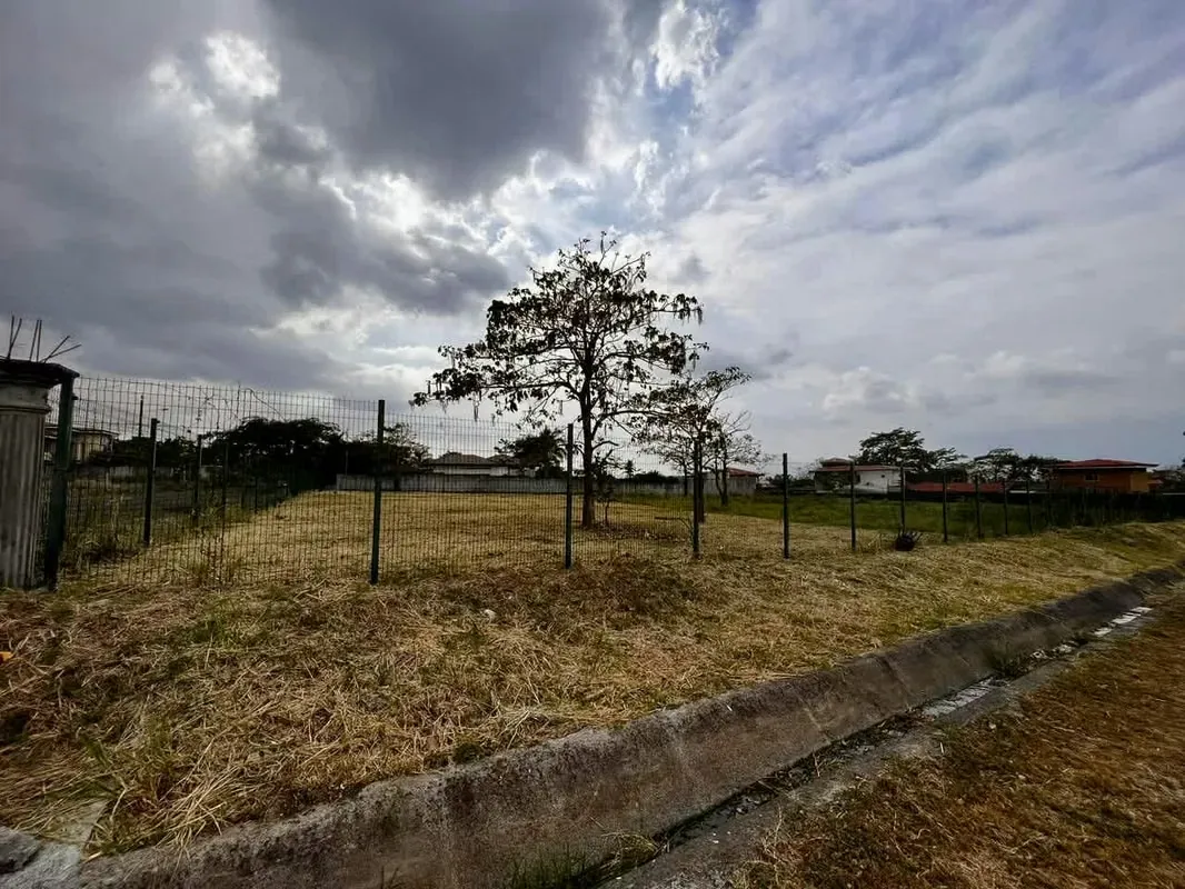 Lot for Sale in La Caraña – Santa Ana, photo 2