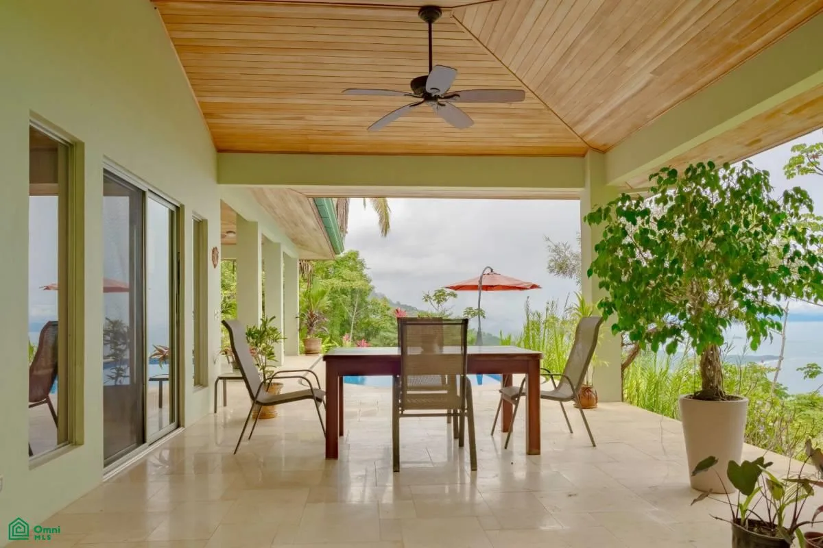 Top Costa Verde Opportunity: 10 acres lot plus Residence with Pool, photo 5