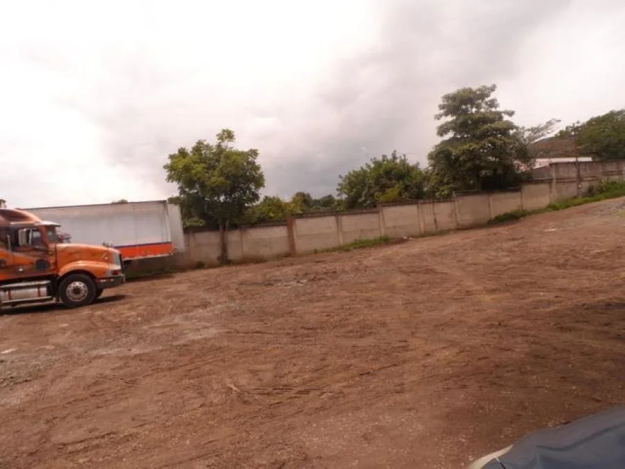 Venta de Lote en Brasil de Santa Ana. - Venta en Santa Ana