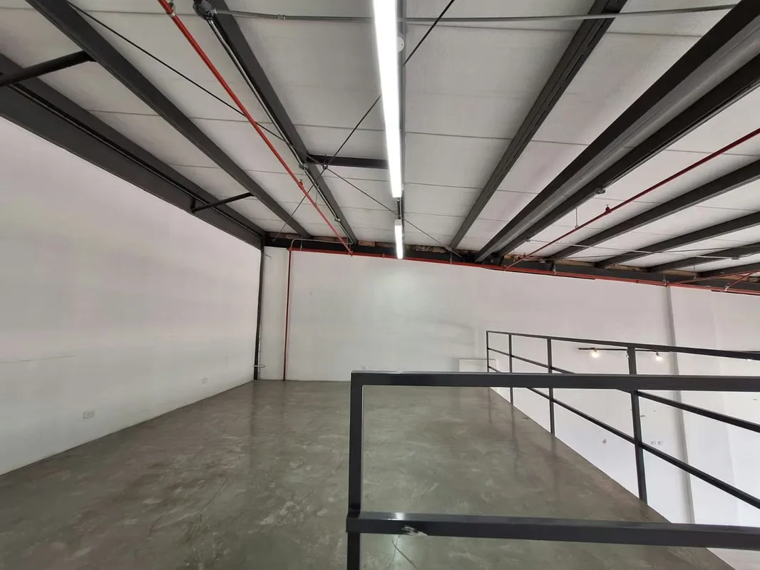 Commercial space 161m² in Lindora | On the Boulevard | For Sale or Rent, photo 15