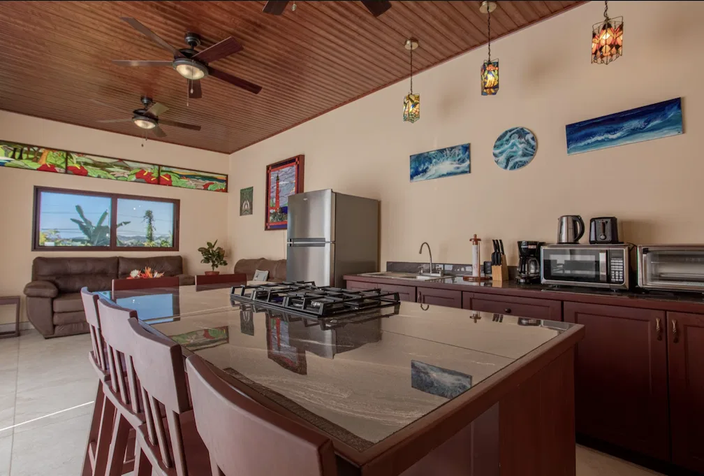 CASA DOS PALMAS PROPERTY WITH FIVE BEDROOMS, IN PLATANILLO – 0.23 ACRES, photo 12