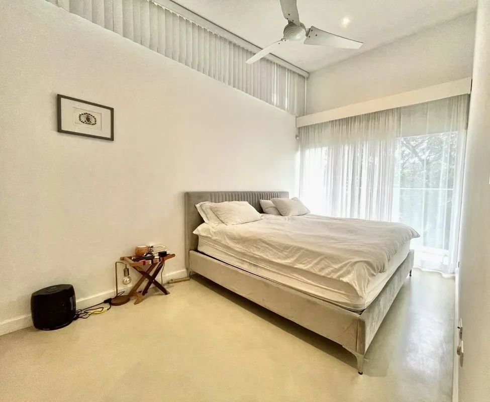 Building with 3 apartments for sale in Santa Ana., photo 8