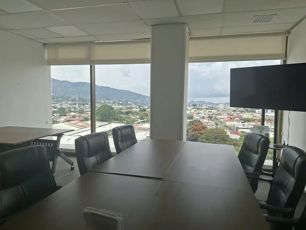 Oficina de 89m² con todo incluido en barrio Don Bosco: seguridad, parqueos y lista para trabajar., photo 6