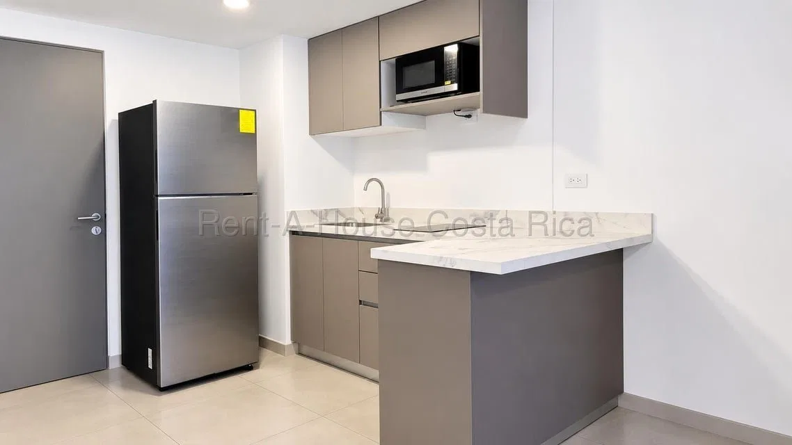 Venta de Apartamento en TORRE IFRESES-Granadilla de Curridabat. RAH 27-175 - Venta en Curridabat