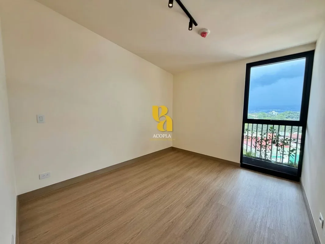 Brand-new 3-bedroom penthouse apartment for rent in Rohrmoser, photo 13