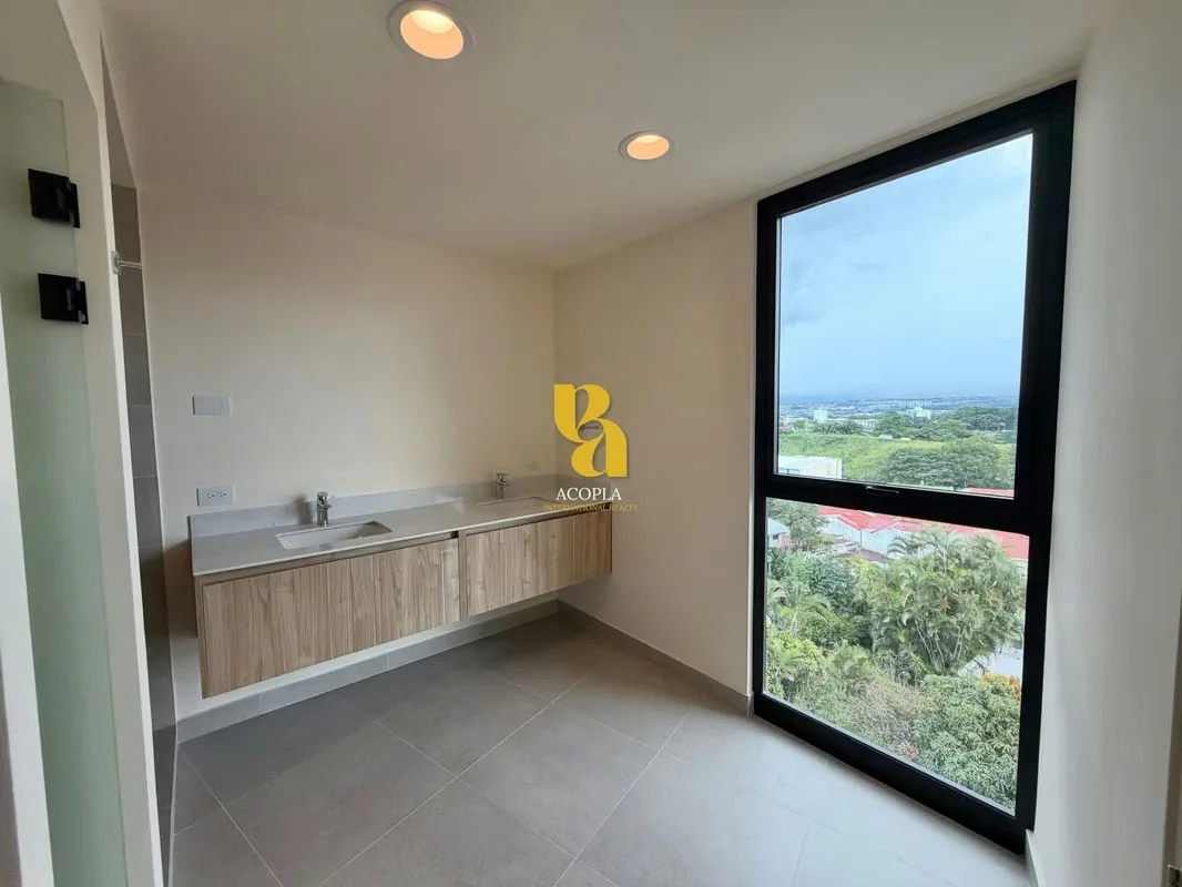 Brand-new 3-bedroom penthouse apartment for rent in Rohrmoser, photo 8