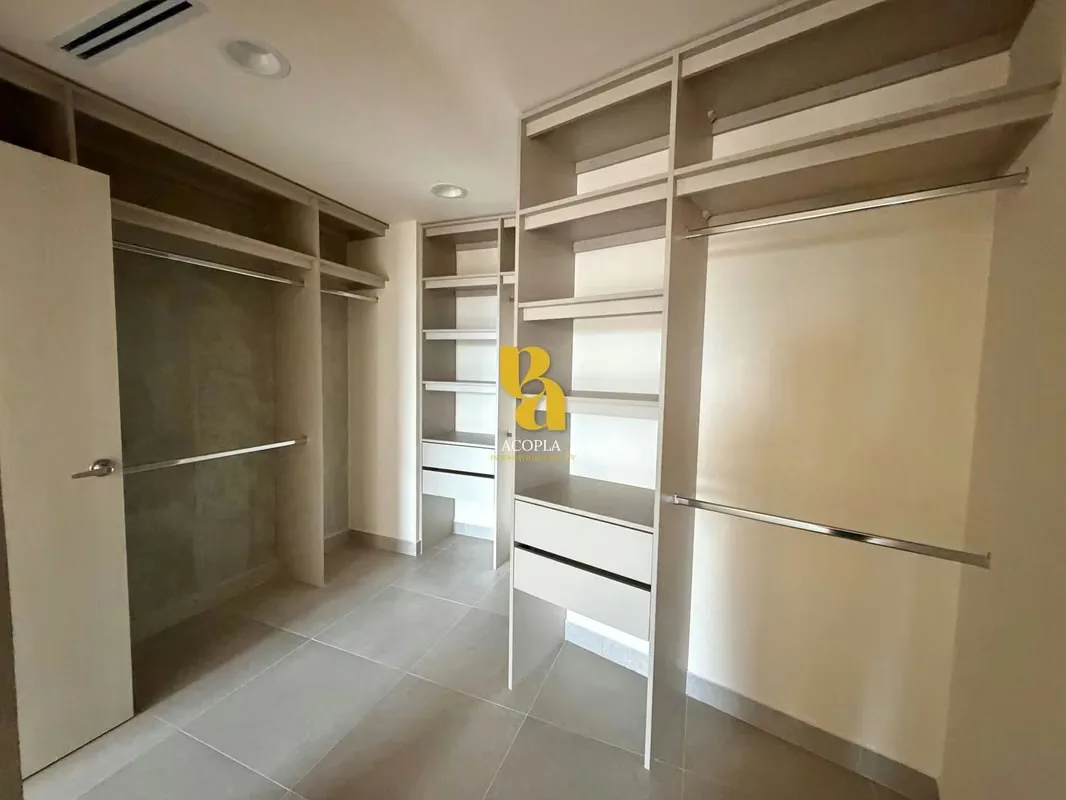 Brand-new 3-bedroom penthouse apartment for rent in Rohrmoser, photo 9